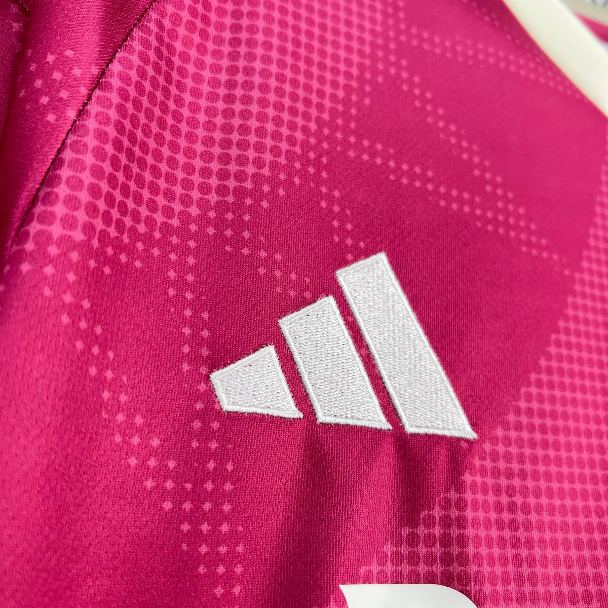 Real Madrid 2026/2027 Alternativa Kit