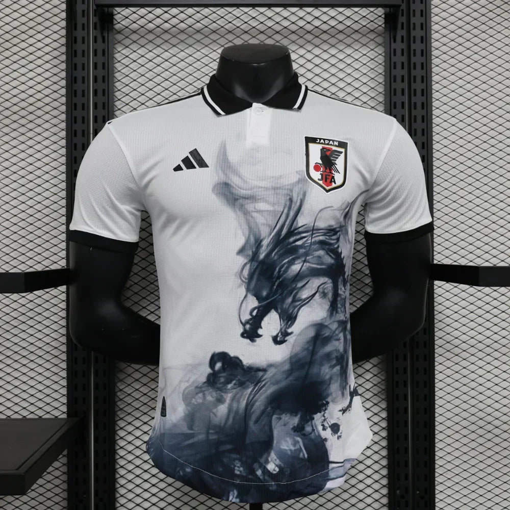 Japan "Ink Washed Dragon" Edición Especial