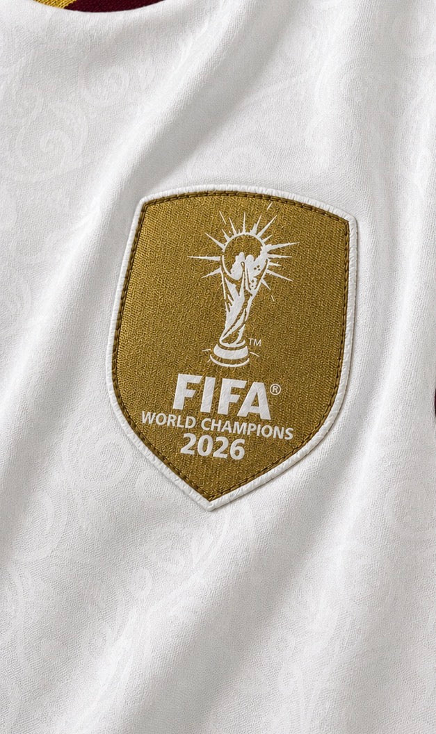 España Visitante Mundial 2026 DOS ESTRELLAS+ PARCHE CAMPEONES Manga Larga